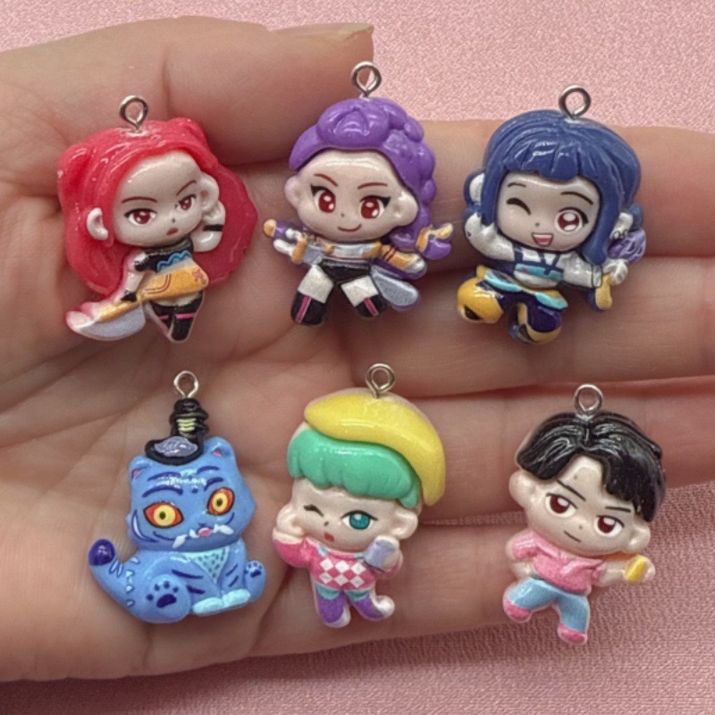10pcs resin cartoon pendant, D - Party Games Ideas 评论和价格