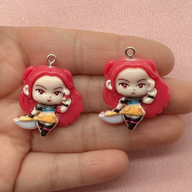10pcs resin cartoon pendant, D - Party Games Ideas 评论和价格