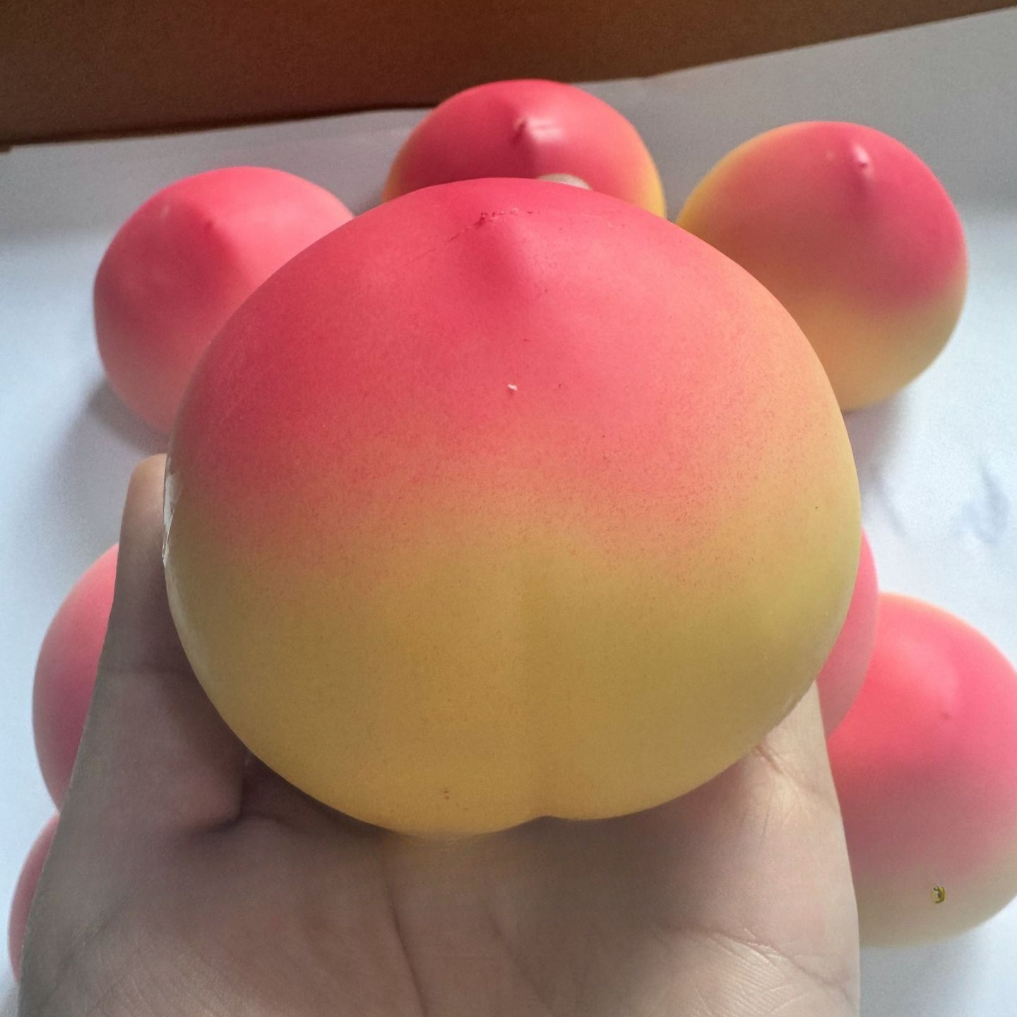Crispy Sound Peach Fruit Squis - Party Games Ideas 评论和价格