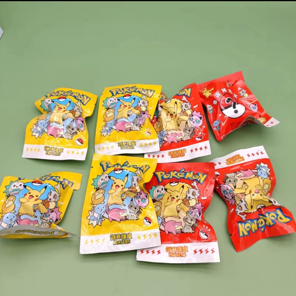 Pokemon Blind Bag Eraser Surpr - Party Games Box 评论和价格